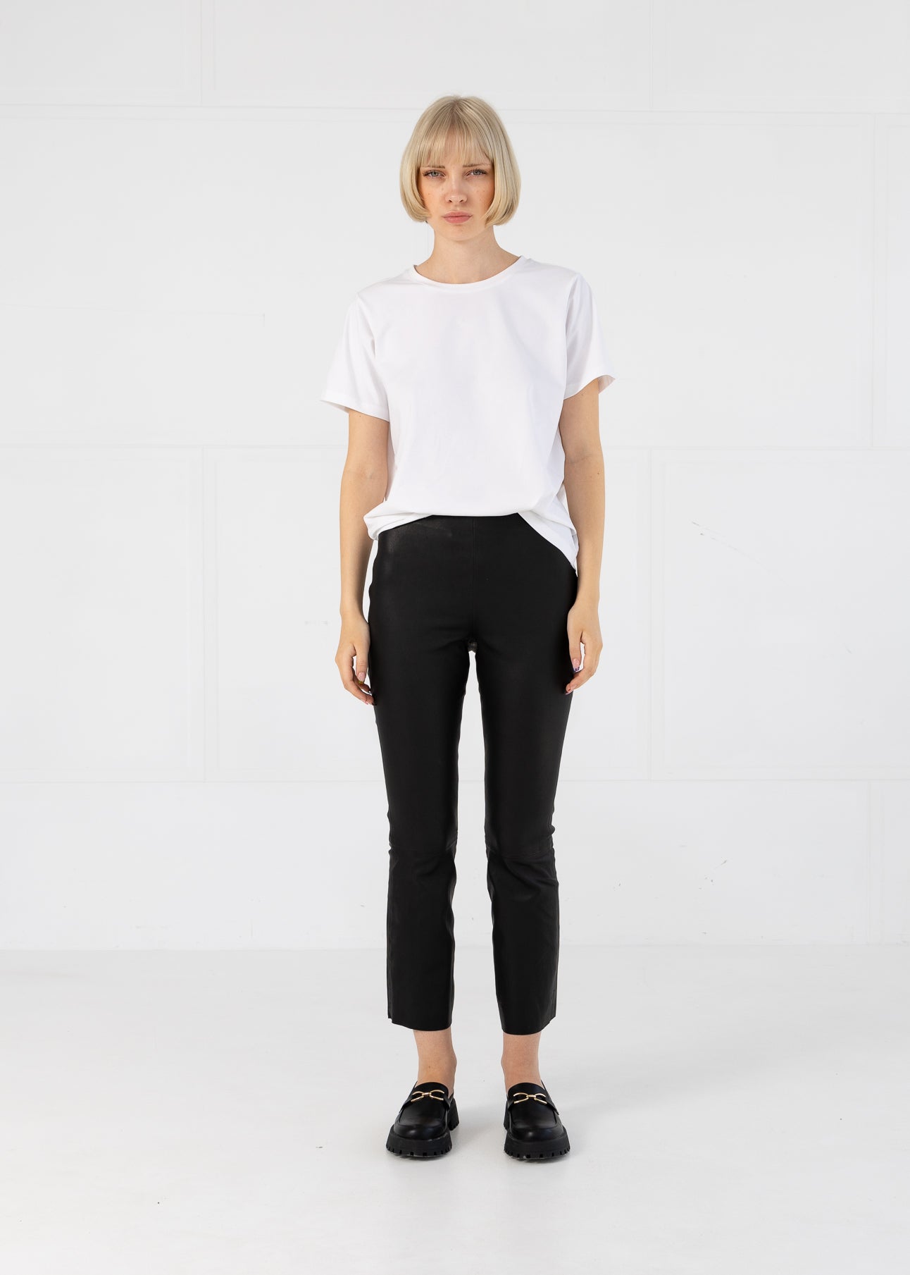 Coster Copenhagen CROPPED LÆDERLEGGINGS Pants Black - 100