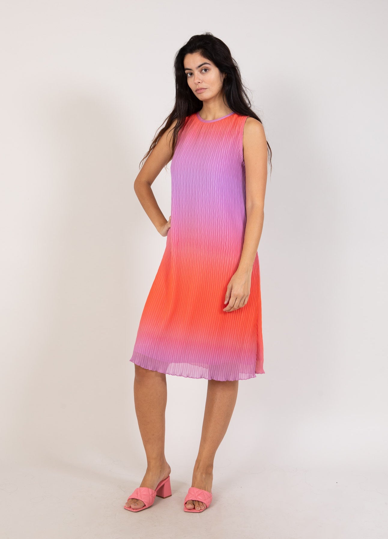 Coster Copenhagen PLISSÉ KJOLER I DIP DYE Kjole Two Color Plisse - 911