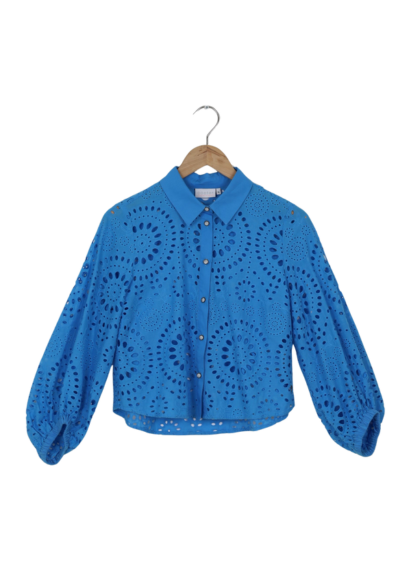 PRE-LOVED SKJORTE I BRODERI ANGLAISE - Sky blue