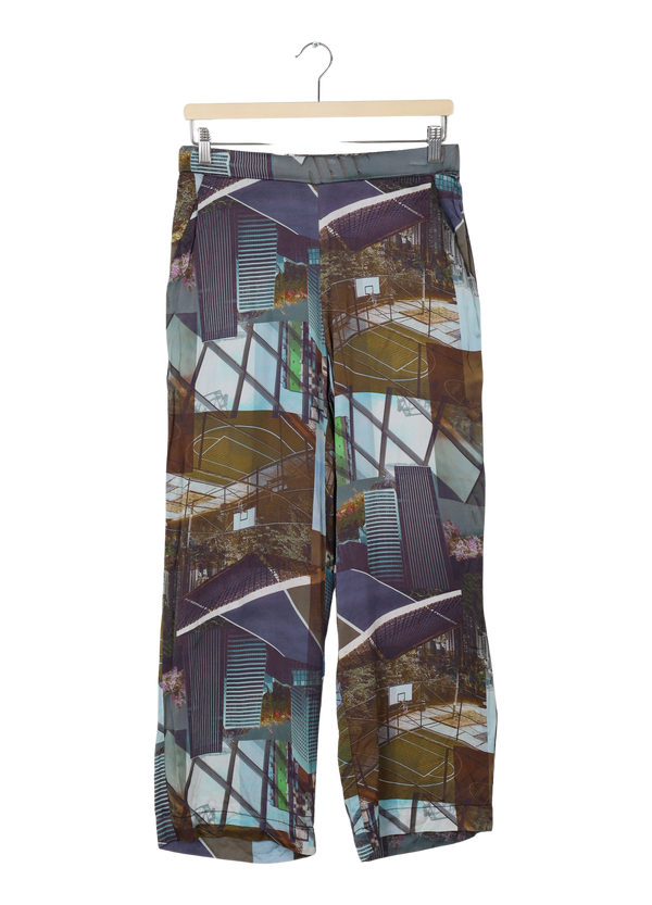 PRE-LOVED BUKSER I URBAN COLLAGE PRINT - Urban collage print