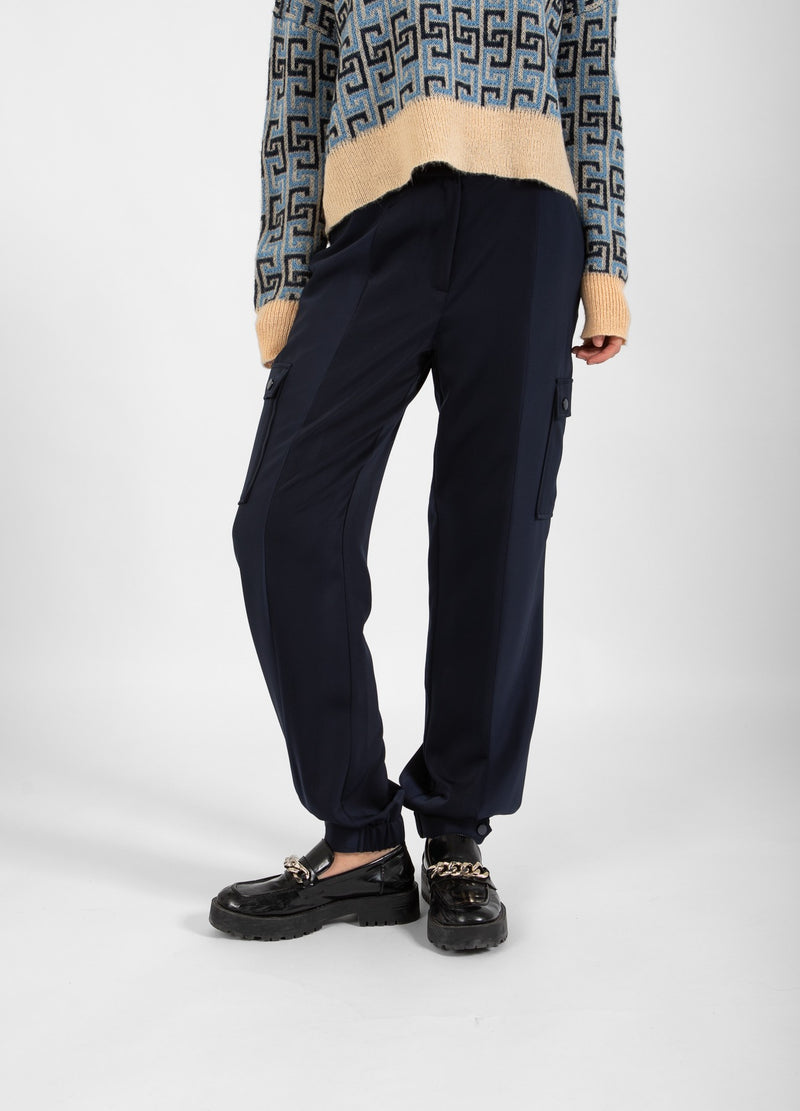 Coster Copenhagen  CARGO BUKSER - STELLA PASFORM Pants Dark blue - 579