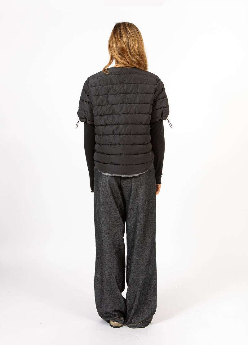 CC Heart CC HEART ASTA QUILTET KORTÆRMET JAKKE Outerwear Black - 100