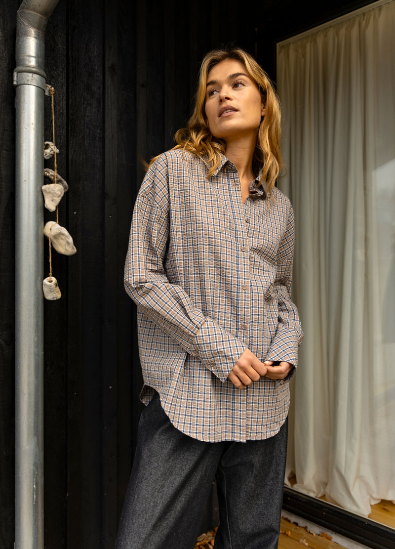 CC Heart CC HEART GEMMA TERNET LØS SKJORTE Shirt/Blouse Brown check - 371