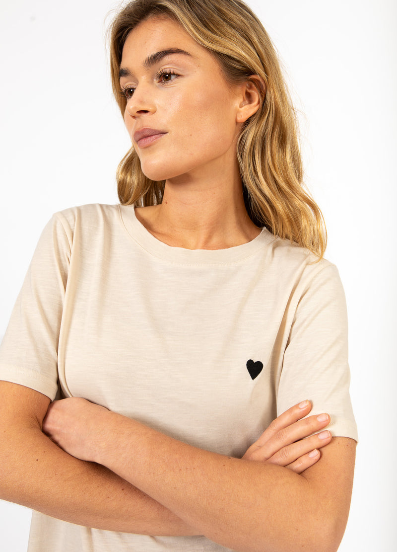 CC Heart CC HEART KISS TEE - MIDI ÆRME T-Shirt Creme - 241