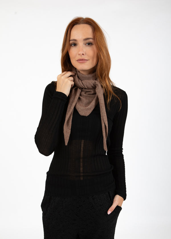 CC Heart CC HEART SOFT TREKANT TØRKLÆDE Accessories Hazel melange - 372