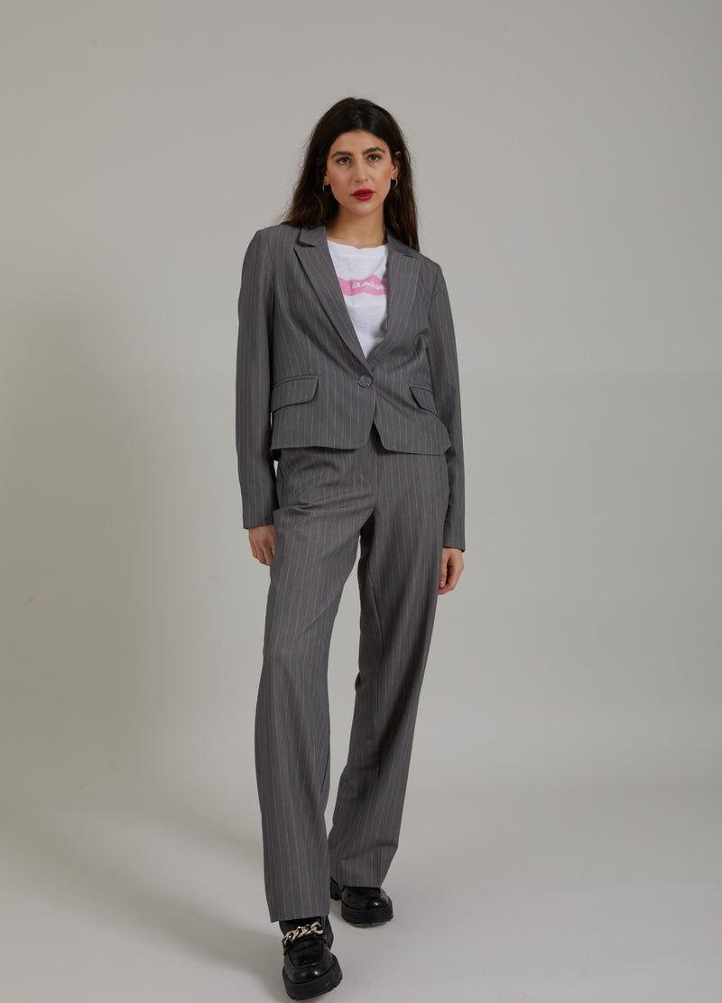 Coster Copenhagen KORT BLAZER M. NÅLESTRIBER - ZOE FIT Blazer Grey pinstripe - 161