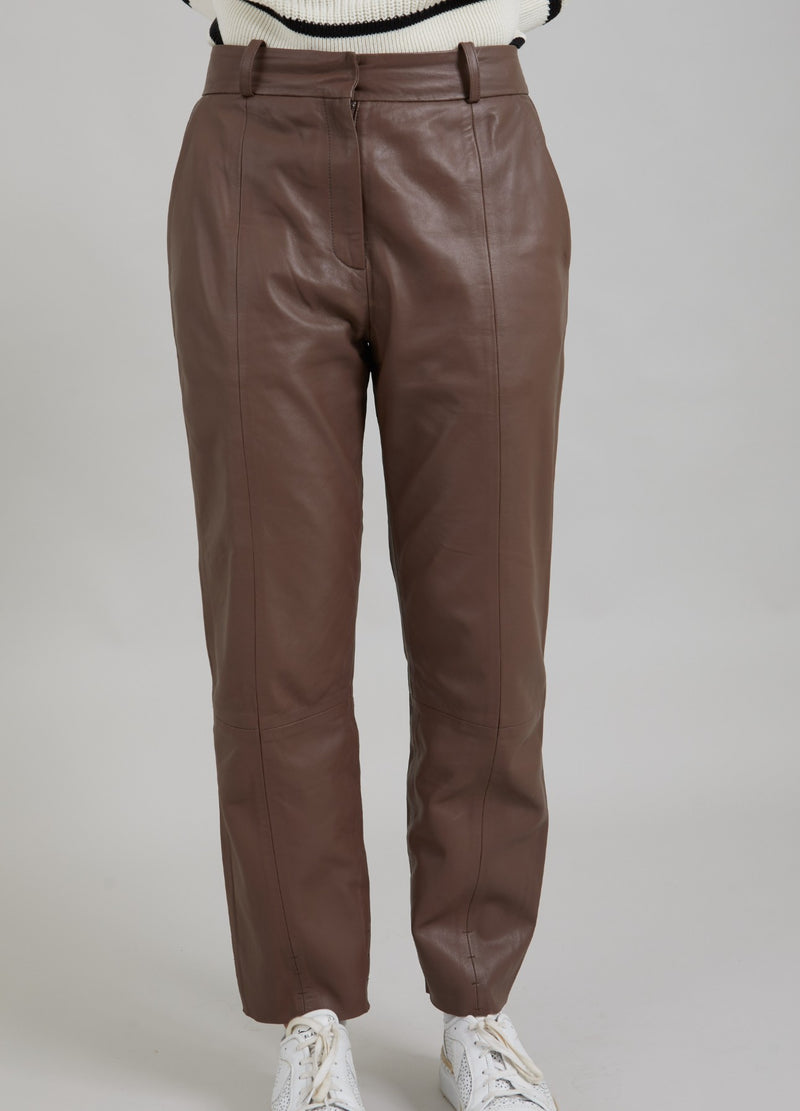 Coster Copenhagen LÆDERBUKSER - LUCIA FIT Pants Spring brown - 387