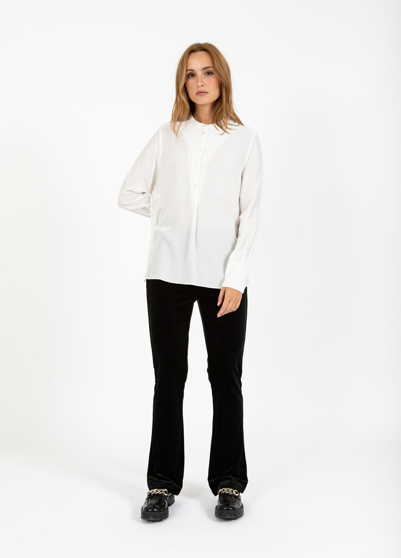 Coster Copenhagen SKJORTE MED FOLDET KNAPPESTOLPE Shirt/Blouse Off white - 201