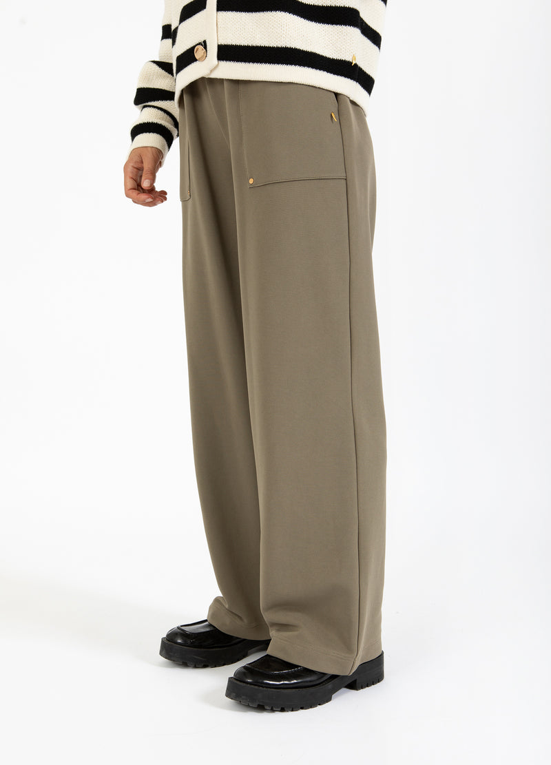 Coster Copenhagen SPORTY BUKSER - SILLE FIT Pants Dusty olive - 479