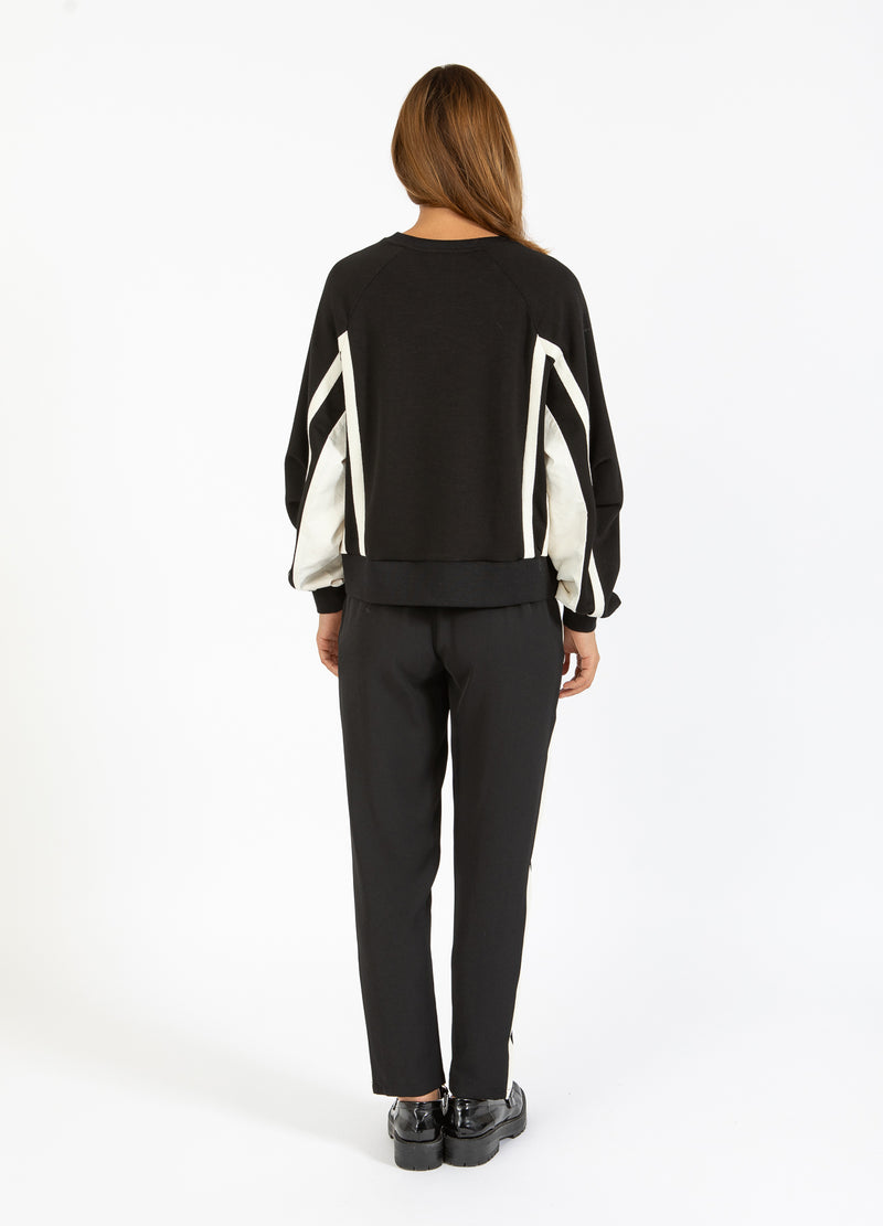 Coster Copenhagen SPORTY SWEAT I TO FARVER Shirt/Blouse Creme / black - 177