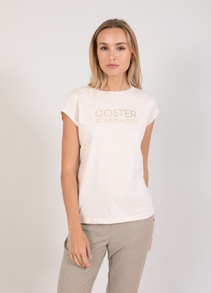 Coster Copenhagen T-SHIRT MED COSTER LOGO I NITTER - KORT ÆRME T-Shirt Creme - 241