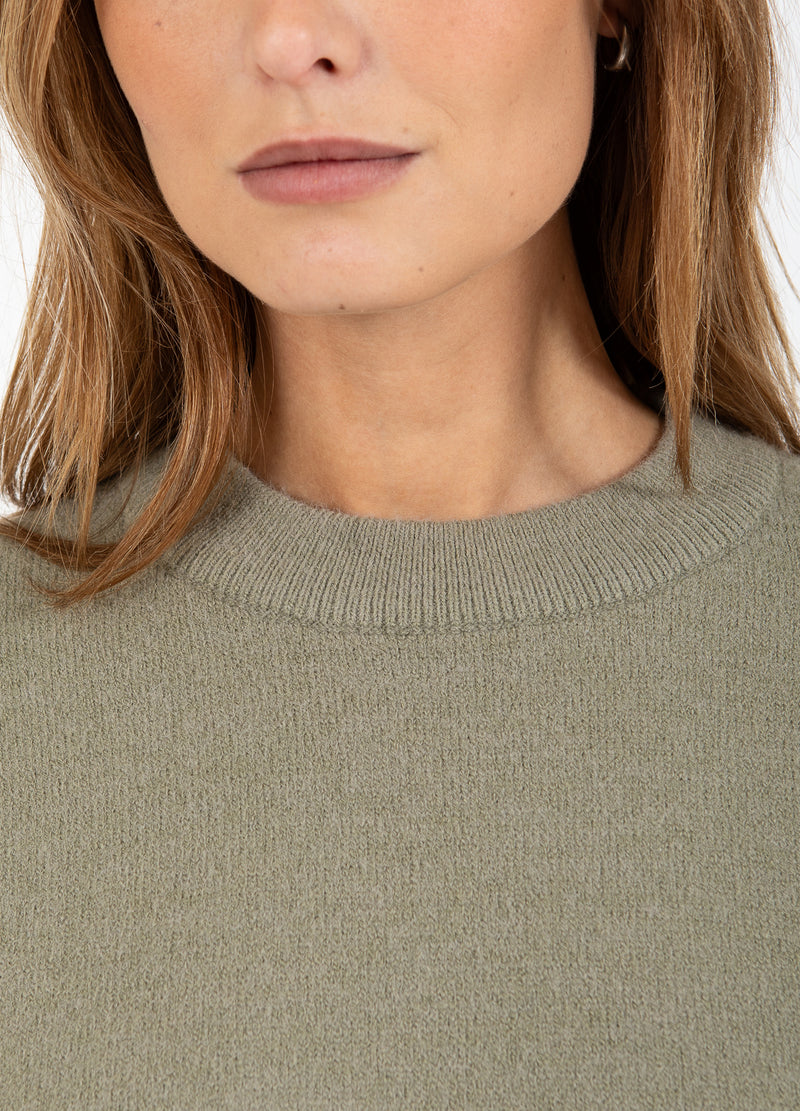 Coster Copenhagen TRØJE MED RUNDT HALSUDSNIT - COMFY KNIT Knitwear Moss Green - 469