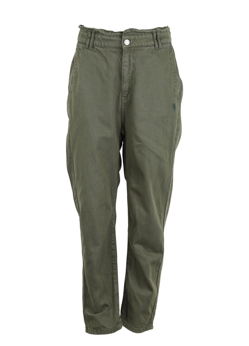 PRE-LOVED BLØD DENIMBUKS MED LØST FIT  - Hunter Green