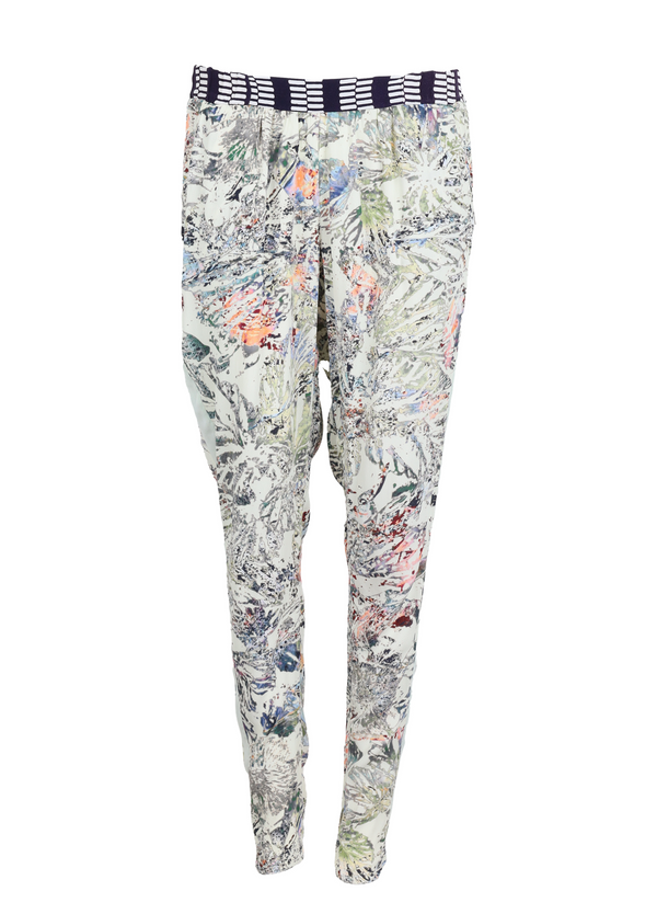 PRE-LOVED  Pants w. leave print - Multi